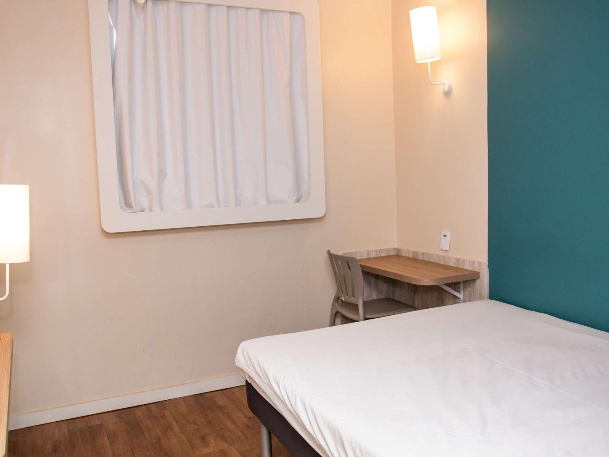 Ibis Budget Итаперуна Екстериор снимка